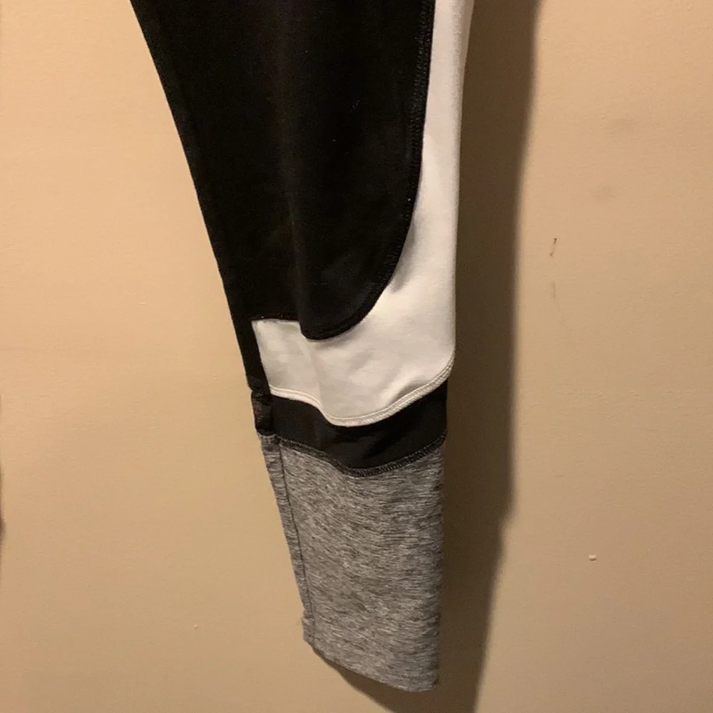 PINK leggings - Picture 3 of 7